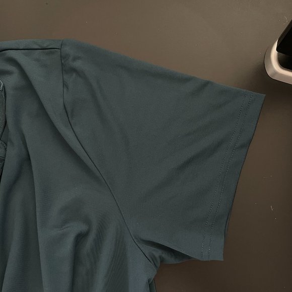 Hole in One, But None in this Shirt - Picture 4 of 4